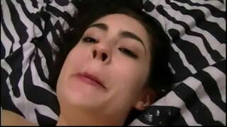 ���ਧੀਆ ਸ਼ੁਕੀਨ RED ਧਰਤੀ &#039; ਤੇ