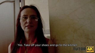 TUTOR4K. Човек не знае сите секс трикови, но мора да ги задоволи наставник