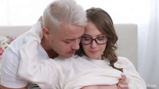 TeenMegaWorld-Análny-Anjeli